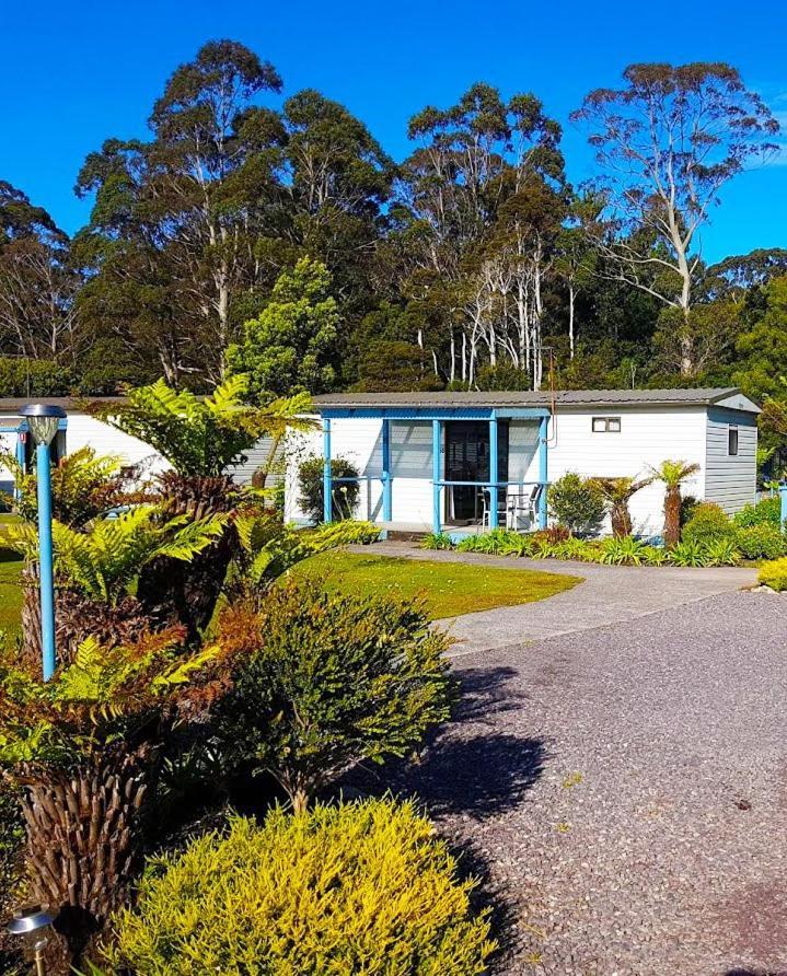 Strahan Retreat Holiday Park Exterior photo