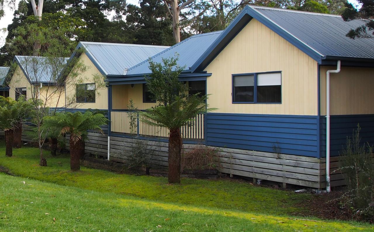 Strahan Retreat Holiday Park Exterior photo