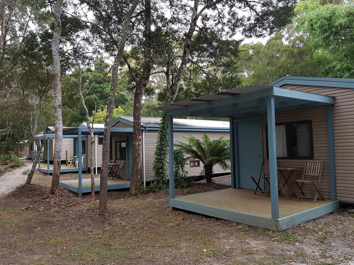 Strahan Retreat Holiday Park Exterior photo
