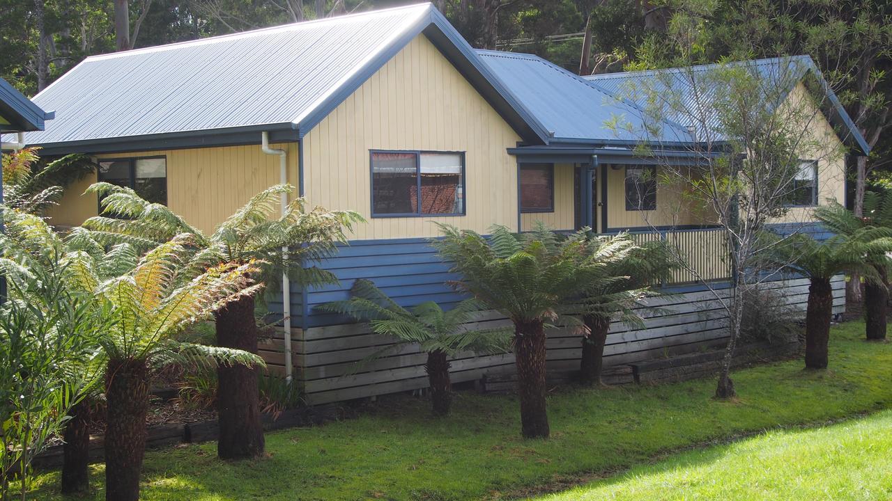Strahan Retreat Holiday Park Exterior photo
