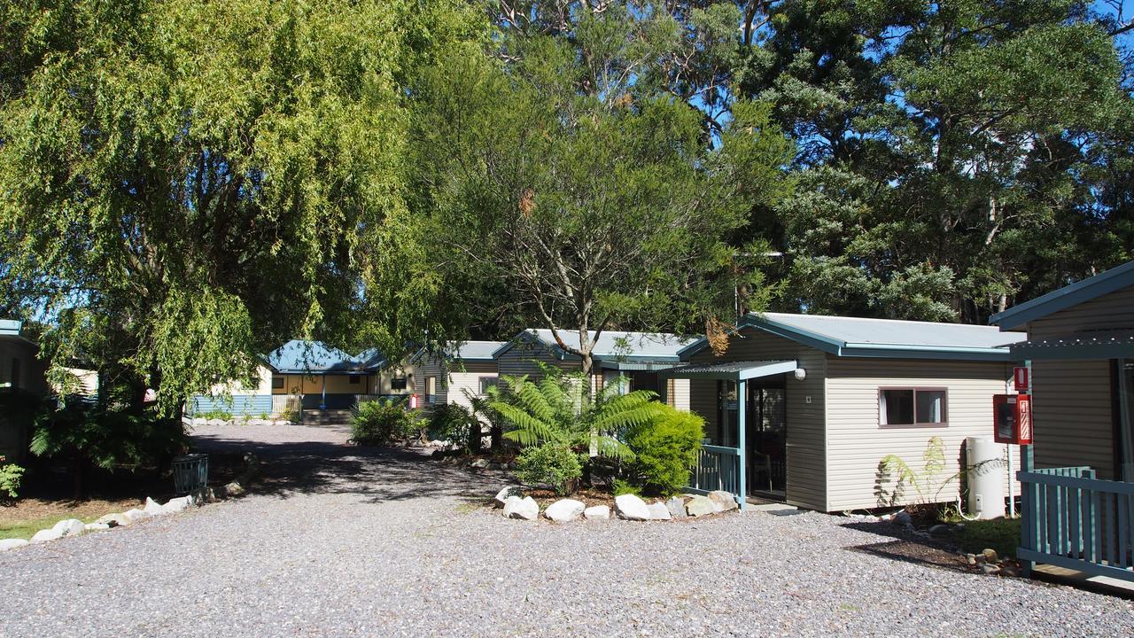 Strahan Retreat Holiday Park Exterior photo